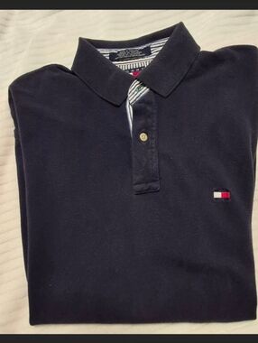Tommy Hilfiger Men’s Classic  Navy Polo with Signature TH Detailing